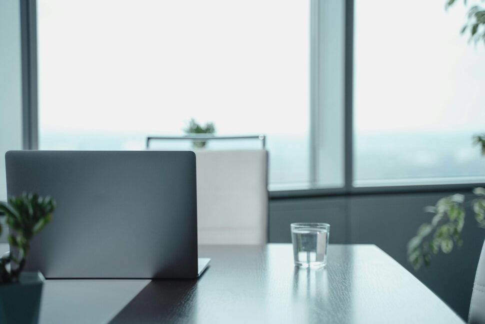 https://www.pexels.com/photo/clear-drinking-glass-on-table-5717561/