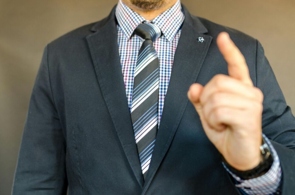 https://www.pexels.com/photo/man-in-suit-652352/